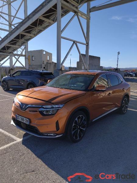 Vinfast VF8 Vinfast VF8 PLUS #2