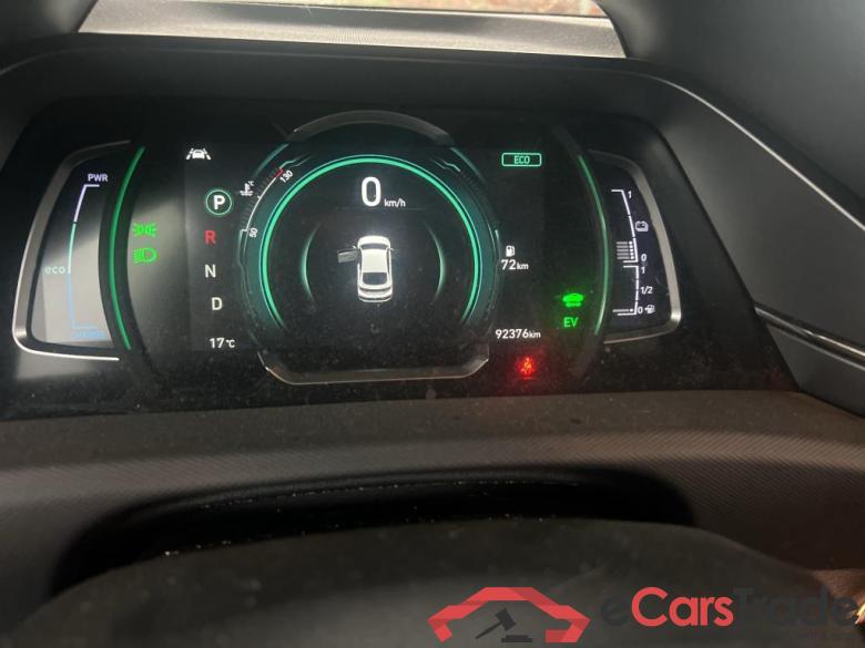 HYUNDAI IONIQ / 2019 / 5P / berlina con portón 1.6 GDI HEV Tecno DCT #5