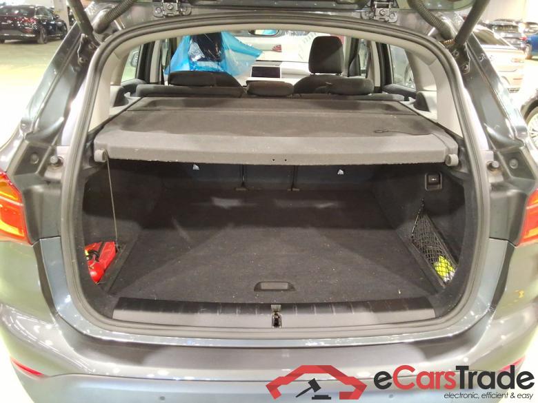 BMW X1 - 2019 1.5iA sDrive18 OPF #3