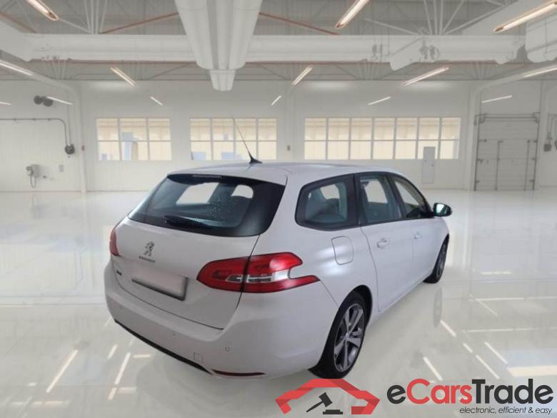 PEUGEOT 308 / 2017 / 5P / STATION WAGON SW ACTIVE BLUEHDI 130 EAT8 SeS AUT. #2