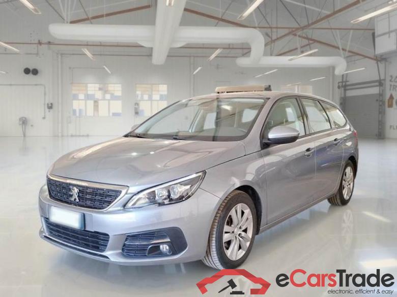 PEUGEOT 308 / 2017 / 5P / STATION WAGON SW BUSINESS BLUEHDI 130 SeS #1