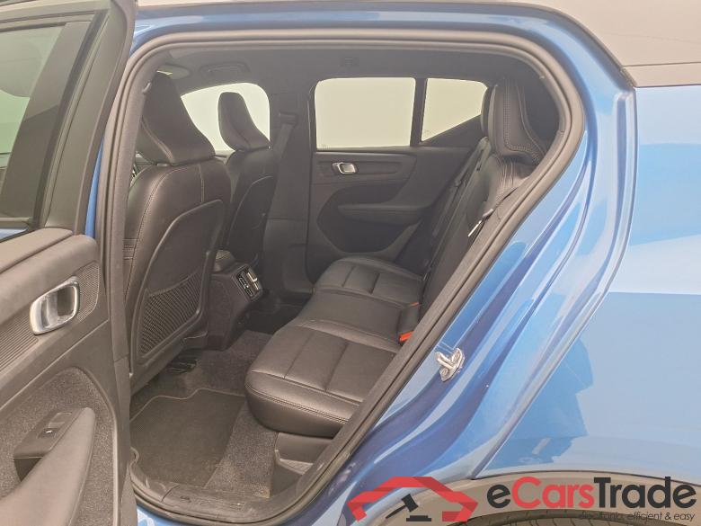 Volvo, XC40 '17, Volvo XC40 T3 Geartronic R-Design 5d #4