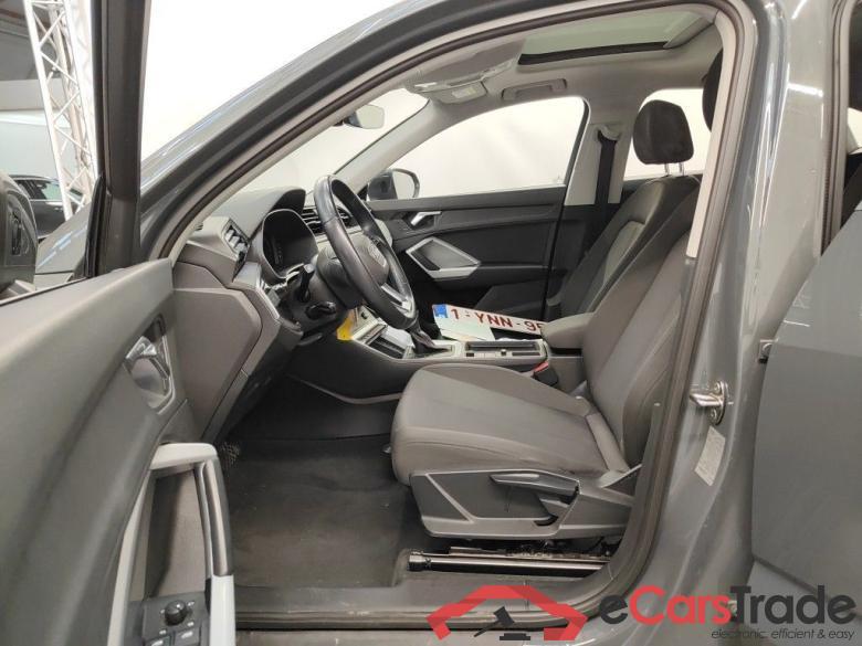 Audi Q3 Sportback 35 TDI S tronic Business Edition 5d #3