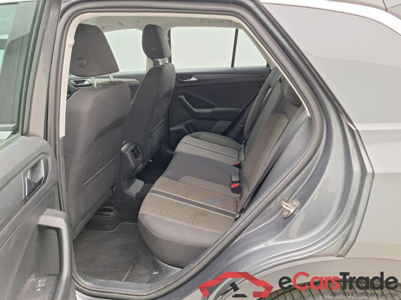 VW, T-Roc '17, Volkswagen T-Roc 1.5 TSI Style DSG 5d #4