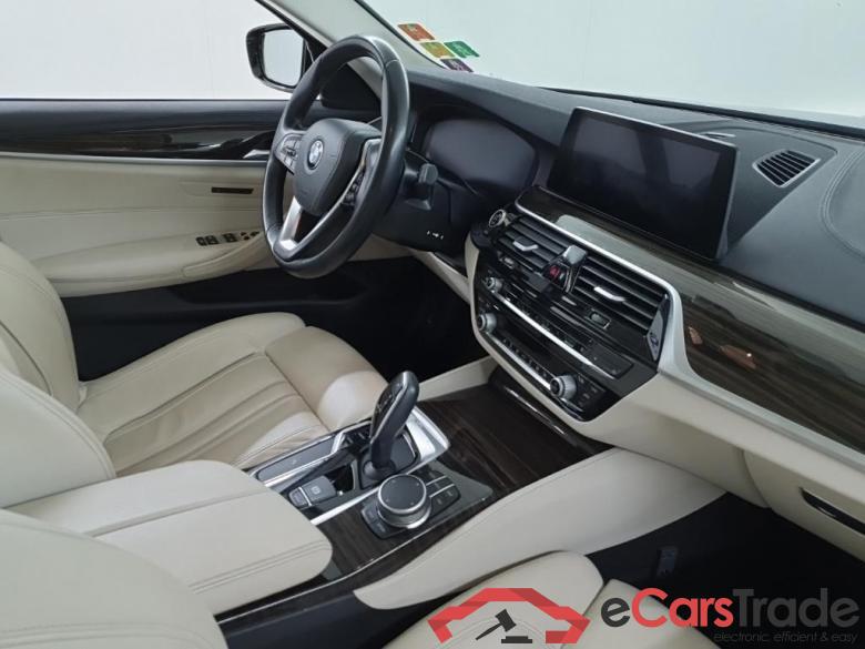 BMW 5-serie Touring 520iA Corporate Executive 5D 135kW #6