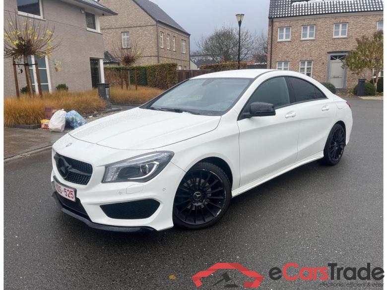 MERCEDES-BENZ CLA 180 180 #1