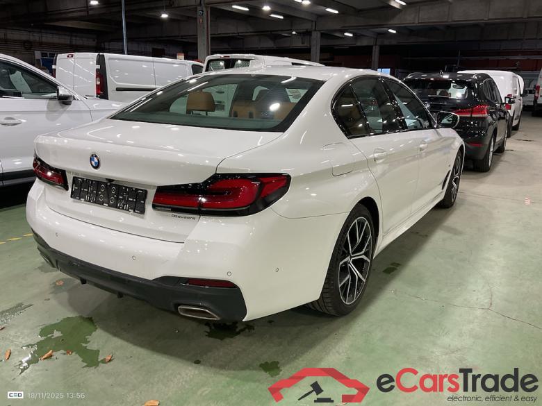 BMW 5 - 2017 530eA PHEV Performance OPF M Sport pack #4