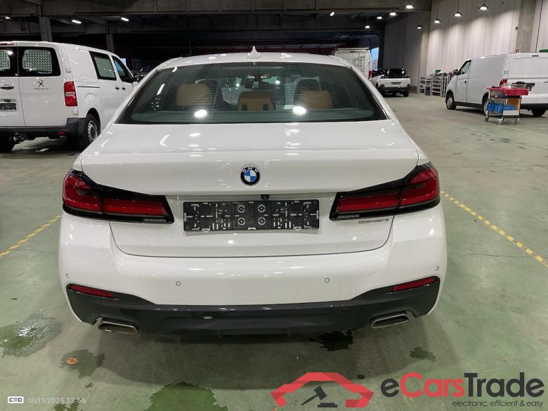 BMW 5 - 2017 530eA PHEV Performance OPF M Sport pack #5