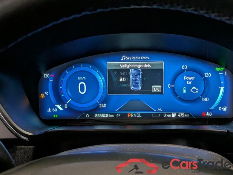 FORD Kuga 2.5 PHEV ST-Line #6