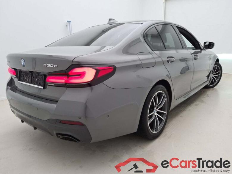 BMW 5-SERIE SEDAN 530EA XDRIVE M SPORT #2