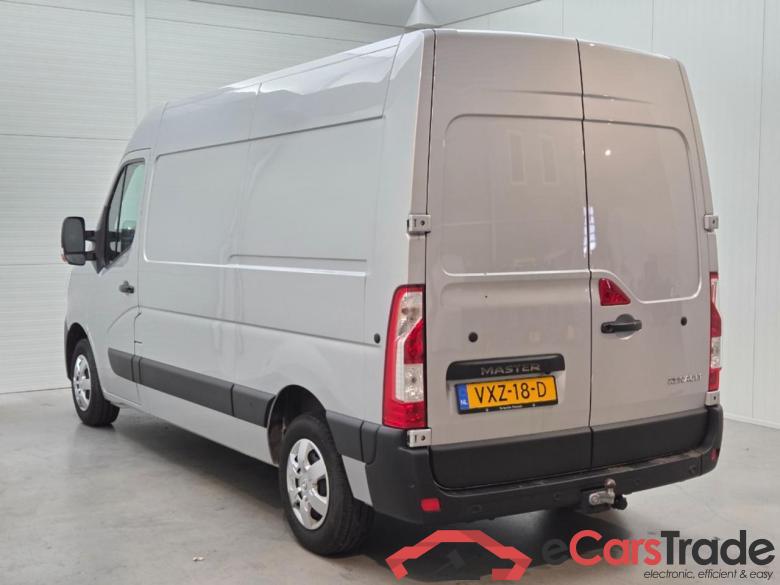 RENAULT Master T35 2.3 dCi 135 L2H2 Work Edition #3
