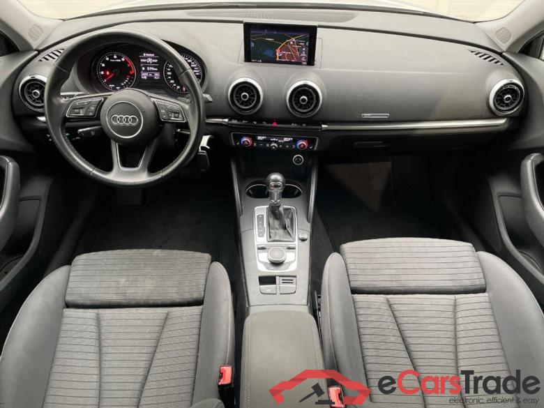 AUDI A3 SPORTBACK 30 TFSI Sport #6