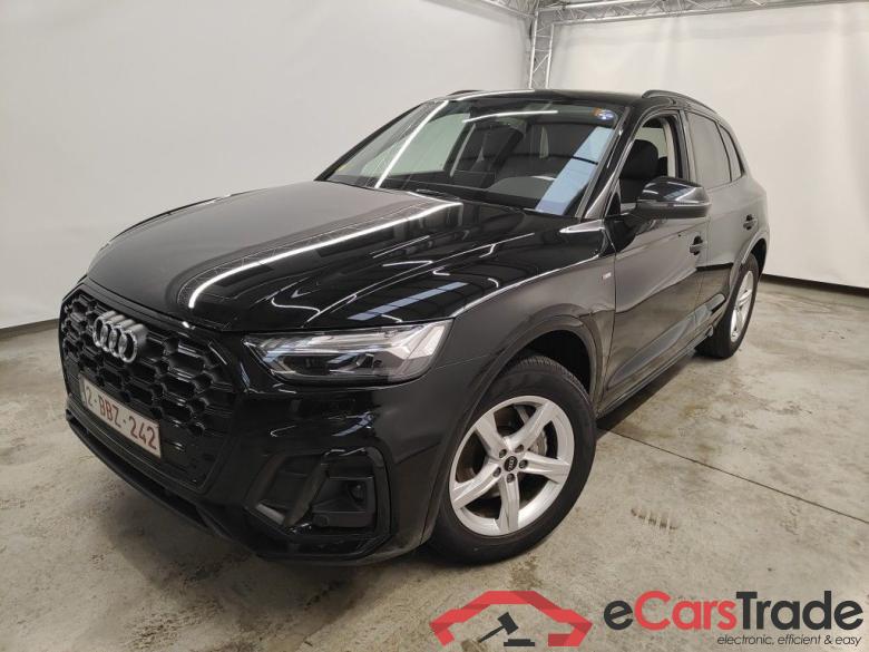 Audi Q5 Business Edition S line 40 TDI quattro 5d #1