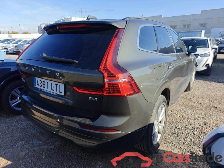 VOLVO XC60 / 2017 / 5P / todoterreno 2.0 B4 D Momentum Pro Auto #2