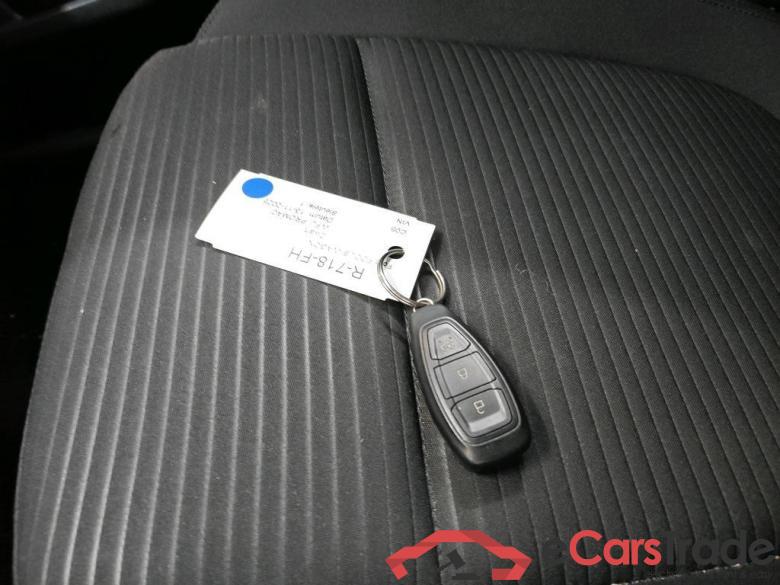 FORD Focus Wagon 91 kW #6