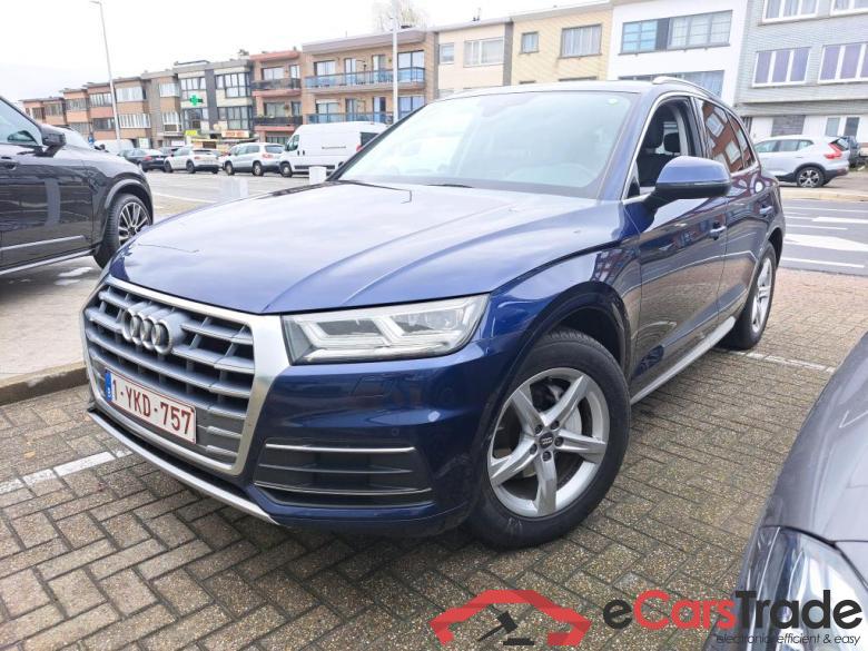 AUDI - AUD Q5 30 TDI 136PK S-Tronic Business Edition Sport Pack Business Plus &  Pano Roof #1