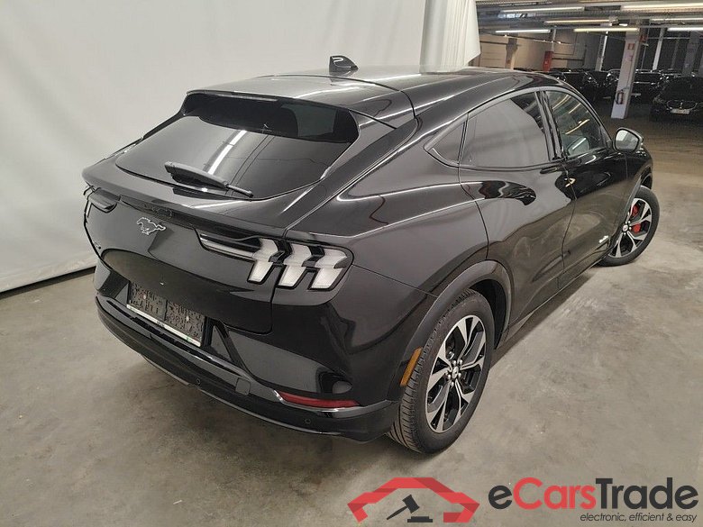 Ford Mustang Mach-E 76kWh 190kW Standard Range AWD 5d #2