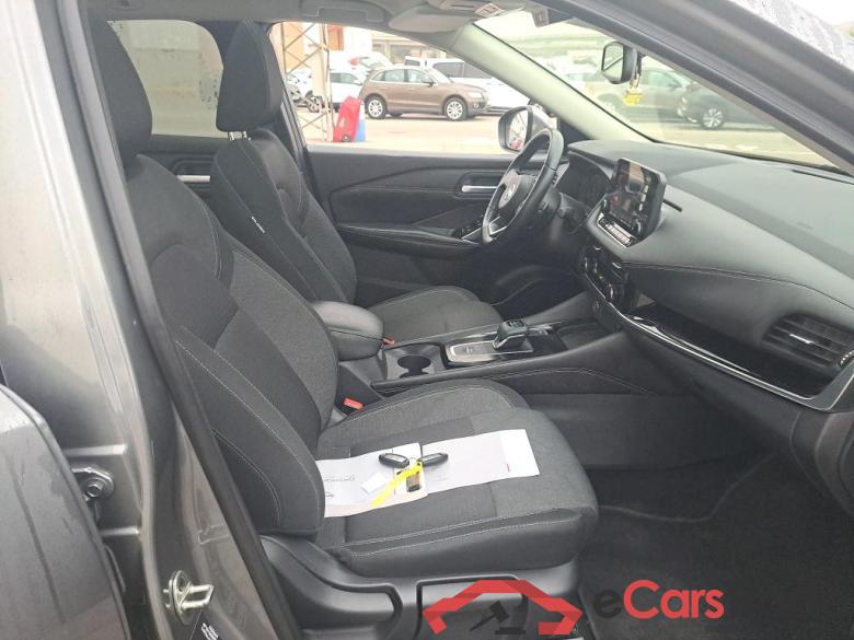 NISSAN QASHQAI / 2021 / 5P / todoterreno DIG-T 116kW Xtronic N-Connecta (Skyline) #6