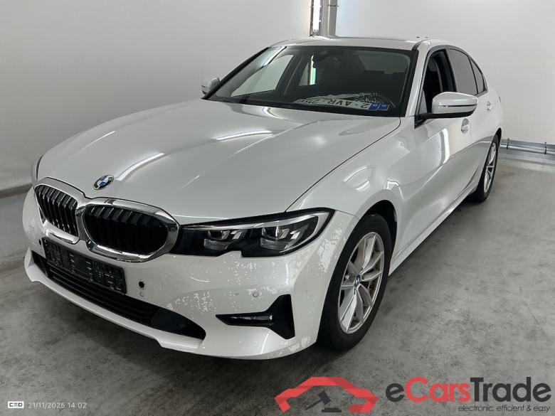 BMW 3-serie 2.0 320D (140KW) XDRIVE 4WD BERLINE EX POLICE #1