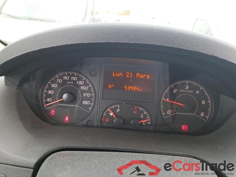 CITROEN Jumper CA VU 4p Fourgon 35 L3H2 BlueHDi 130 BVM6 Cab App Confort #6