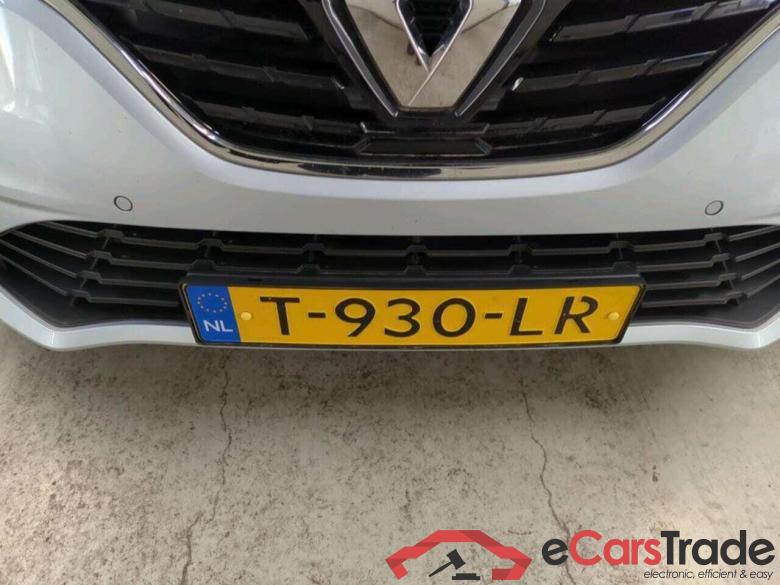 RENAULT Mégane Estate 1.3 TCe140 Equilibre #4