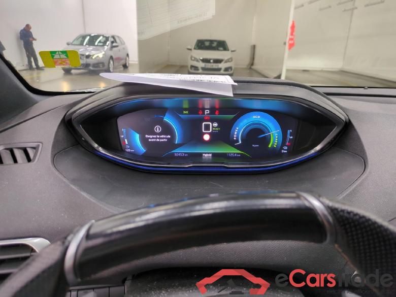 PEUGEOT 3008 / 2016 / 5P / SUV Hybrid4 300 e-EAT8 GT Line #6