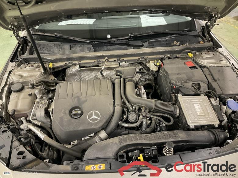 MERCEDES-BENZ CLASS A SEDAN (V177) A 180 Business Solution #6