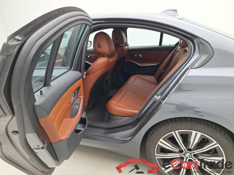 BMW, 3-serie '18, BMW 3 Reeks Berline 318iA (115 kW) 4d #4