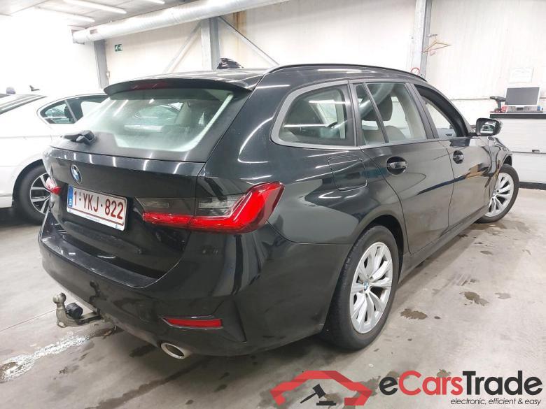 BMW - BMW 3 TOURING 320dA xDrive 163PK Advantage With Sport Seats & PDC Front & Rear & Towing Trailer Hook #2