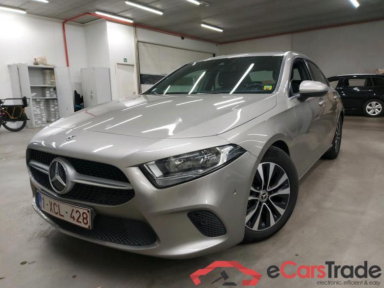 MERCEDES - MER A BERLINE 180 d 116PK DCT Business Solution #1