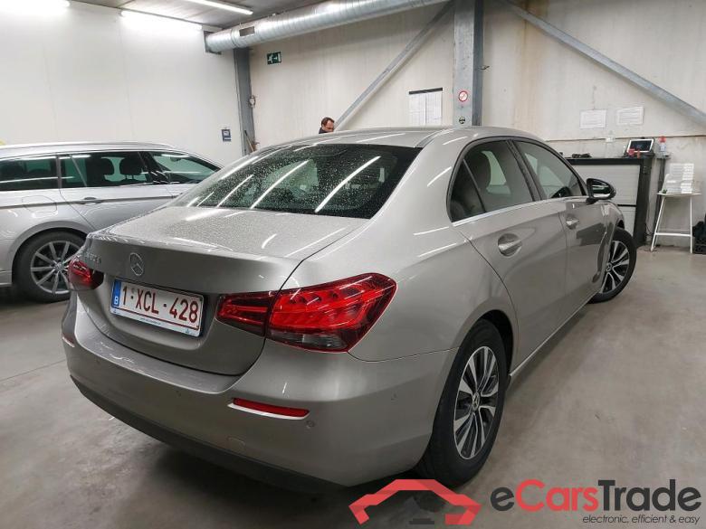 MERCEDES - MER A BERLINE 180 d 116PK DCT Business Solution #2
