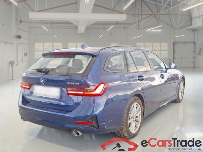 BMW SERIE 3 / 2018 / 5P / STATION WAGON 330E BUSINESS ADVANTAGE TOURING AUTO #2