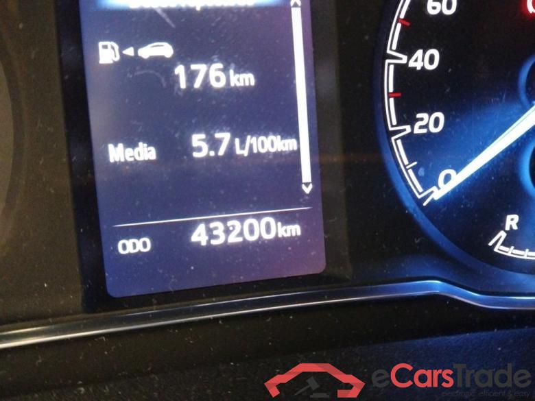 TOYOTA Yaris / 2017 / 5P / berlina con portón 1.5 100H Active #5