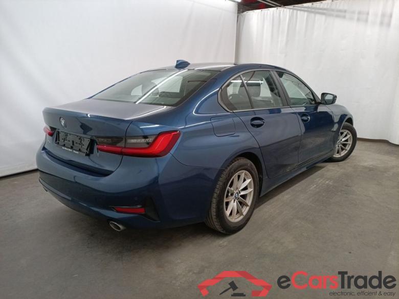 BMW 3 Reeks Berline 318d (110 kW) 4d #2