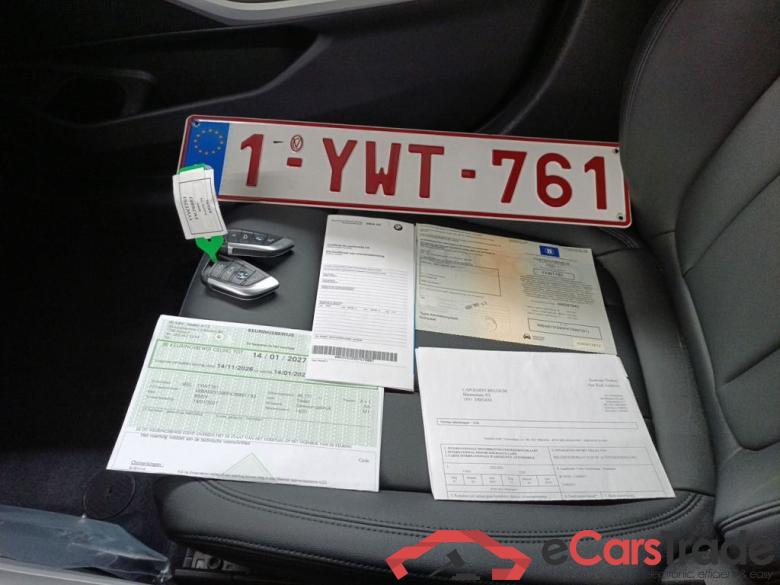 BMW 3 Reeks Berline 318d (110 kW) 4d #4