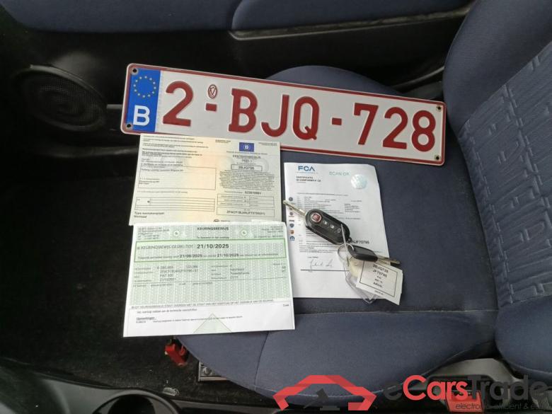 Fiat 500 1.0 Hybrid 70 Cult 3d #4