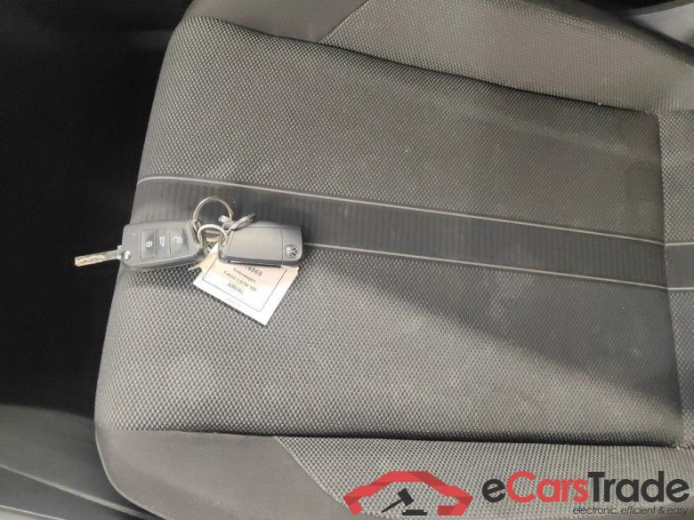 Volkswagen T-Roc 1.5 TSI ACT 110kW Life DSG7 5d #4