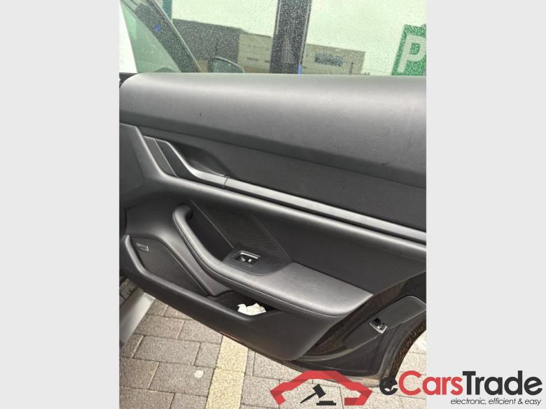 PORSCHE Taycan Taycan 79.2 kWh Taycan #5