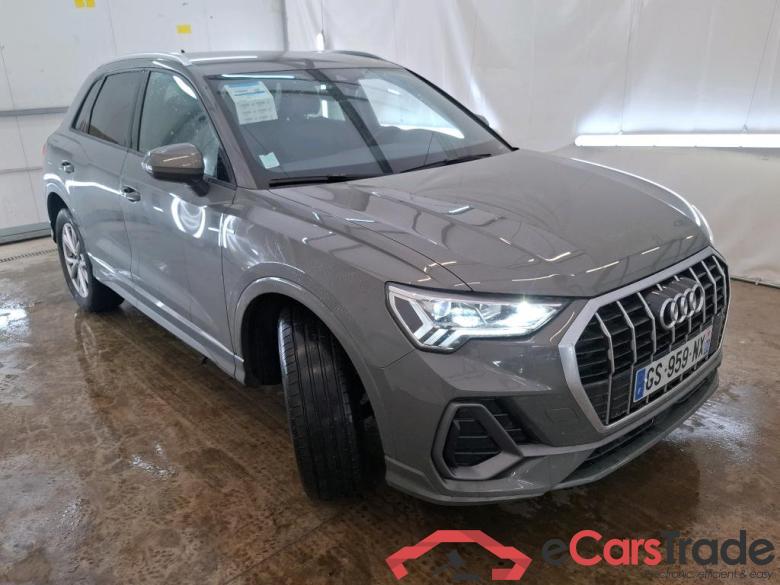 AUDI Q3 / 2018 / 5P / SUV 45 TFSI E 245 S TRONIC S LINE #4