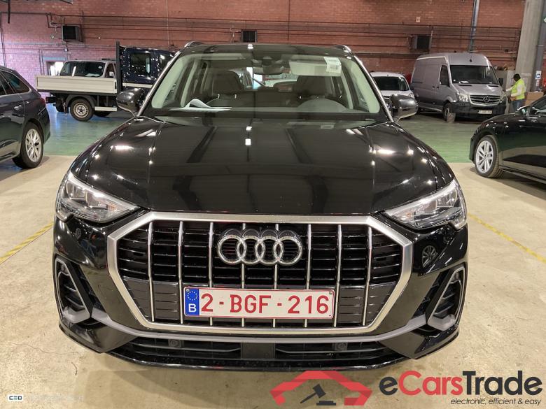 AUDI Q3 1.5 35 TFSI S TRONIC S LINE BUSINESS ED #2