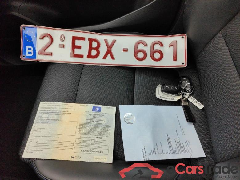 MG 4 64 kWh Luxury 5d #4