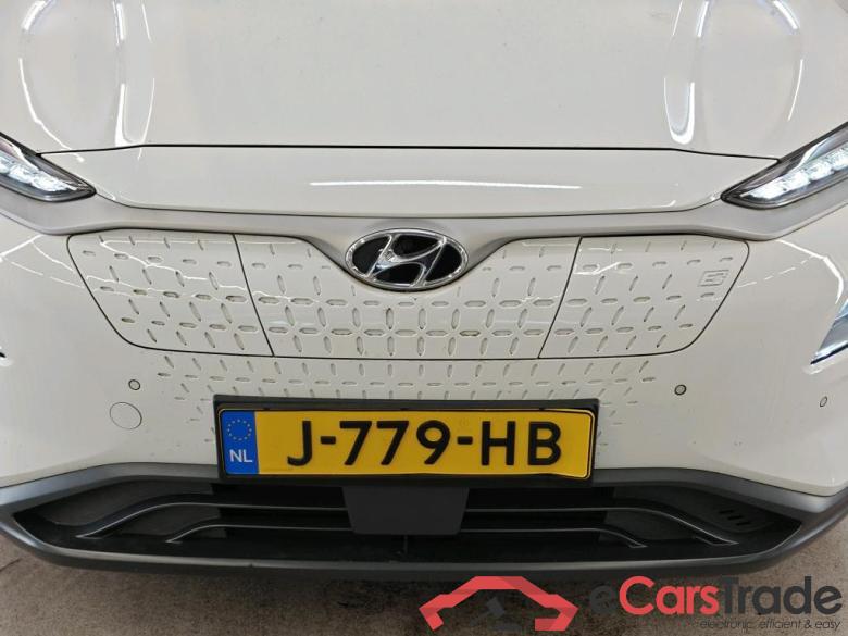 Hyundai KONA Premium Electric 64 kWh 5d #5