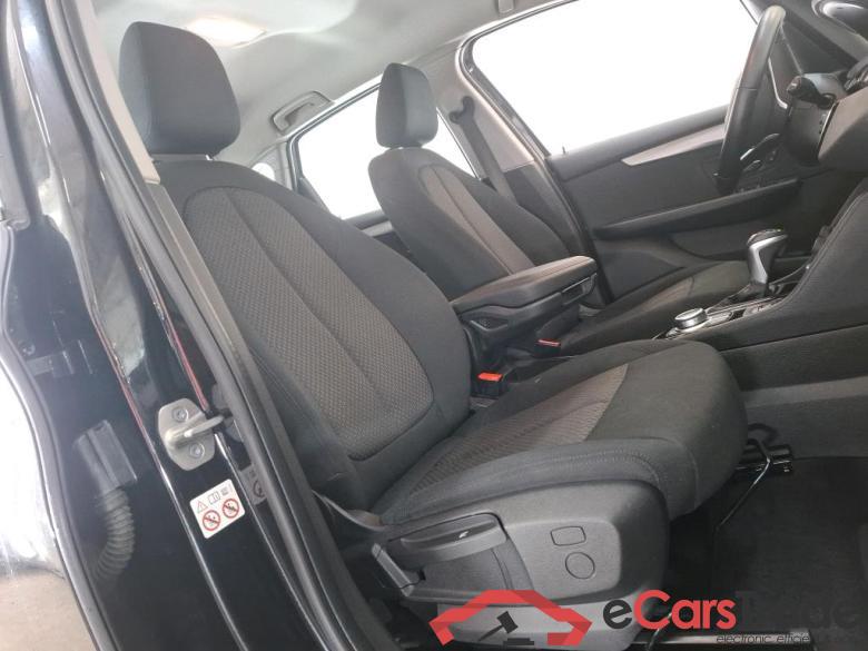 BMW Serie 2 Active Tourer / 2018 / 5P / monospace 225xe Business Design Auto #6