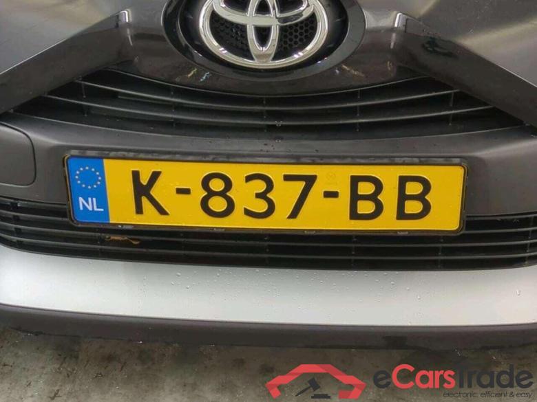 TOYOTA Aygo 1.0 VVT-i x-play #4