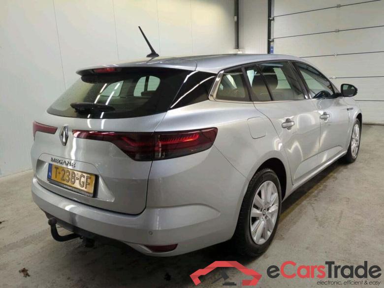 RENAULT Mégane Estate 1.3 TCe140 Equilibre #2