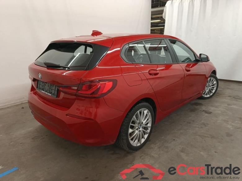 BMW 1 Reeks Hatch 118iA (100 kW) 5d #2