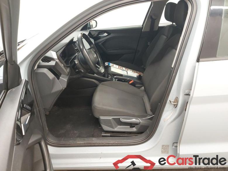 Audi A1 Sportback 1.0 25 TFSI 70kW 5d #3