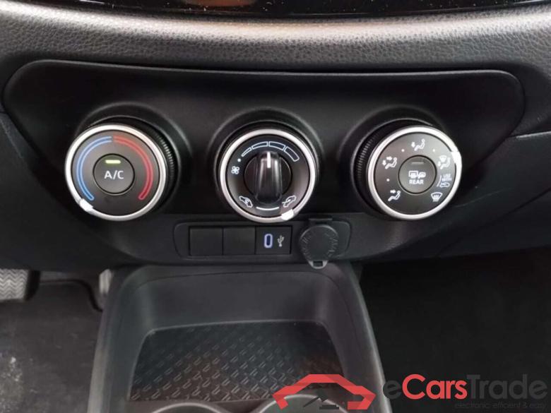 TOYOTA Aygo X 1.0 VVT-i MT Play #6