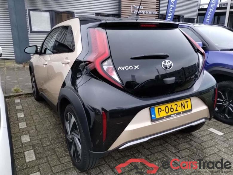 TOYOTA Aygo X 1.0 VVT-i S-CVT Envy #3