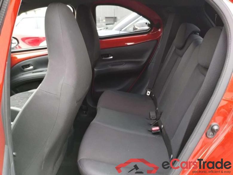 TOYOTA Aygo X 1.0 VVT-i S-CVT Envy #5